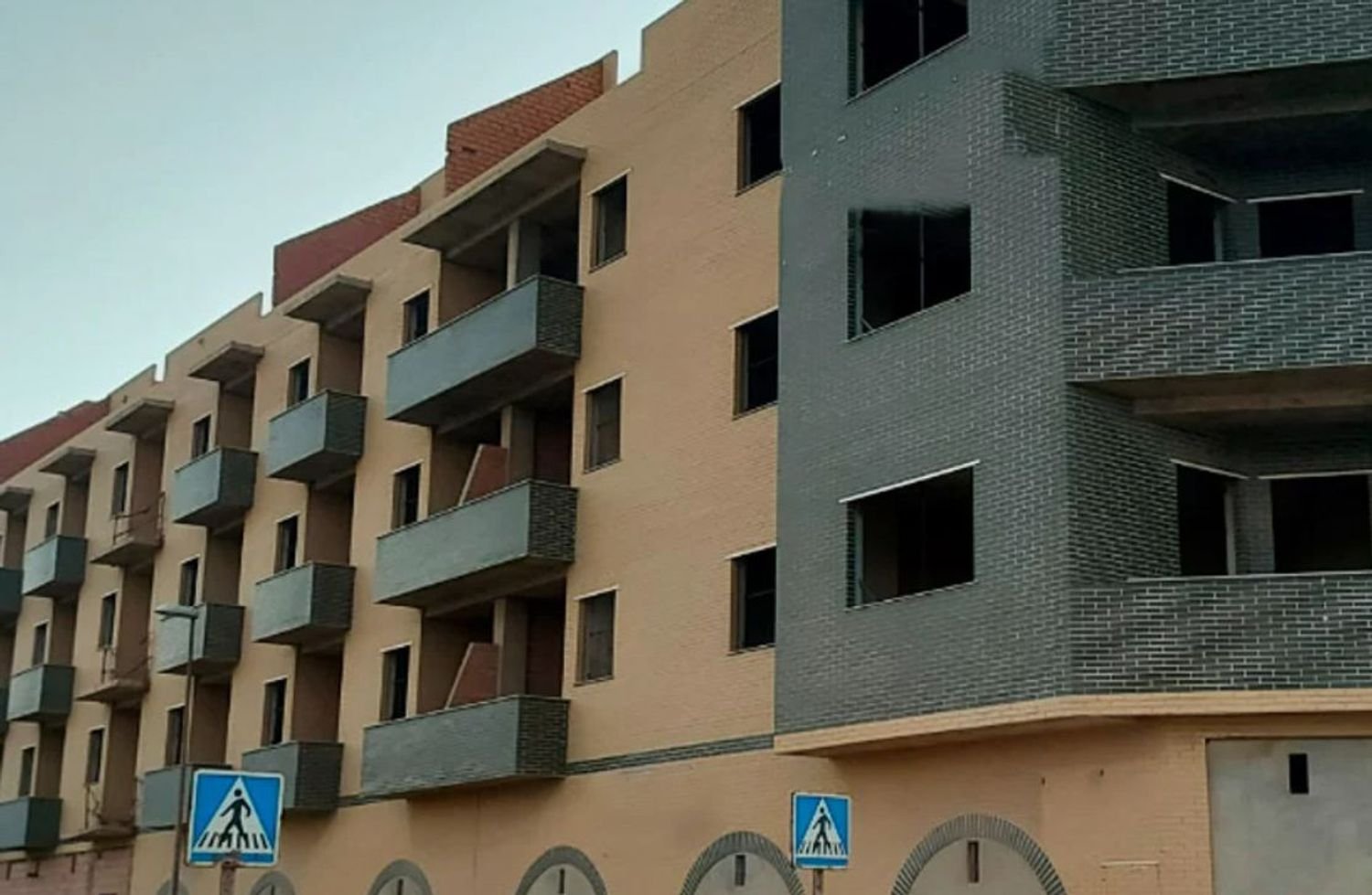 Gebäude in Almeria, Spain 6486m², Nr. 231074