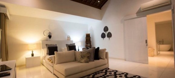 4 Schlafzimmer Villa in Jimbaran, Indonesia, Nr. 3136 10