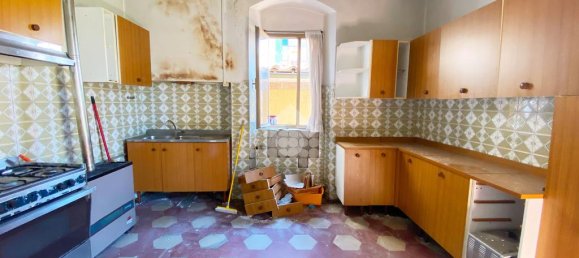 1 bedroom Apartment in Carrara, Italy No. 161608 19