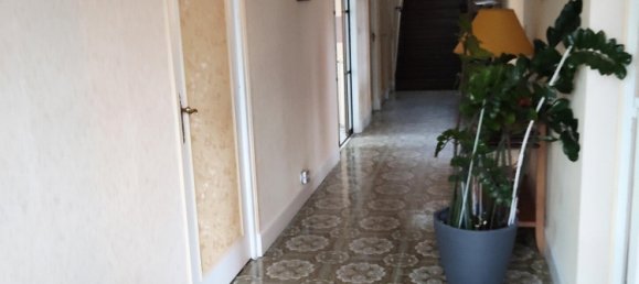 Castillos de 5 dormitorios en Nazelles-Negron, France No. 46902 9