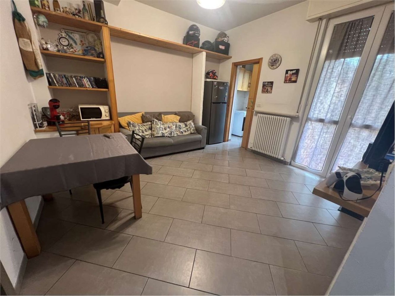 4 bedrooms Apartment in Piacenza, Italy No. 376415