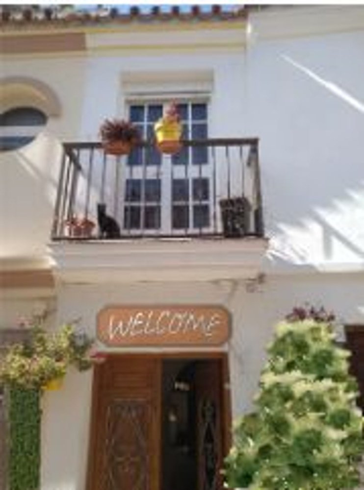 3 bedrooms House in Estepona, Spain No. 186976