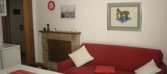 Apartamento de 2 divisões em Terni, Italy N.º 51788 2