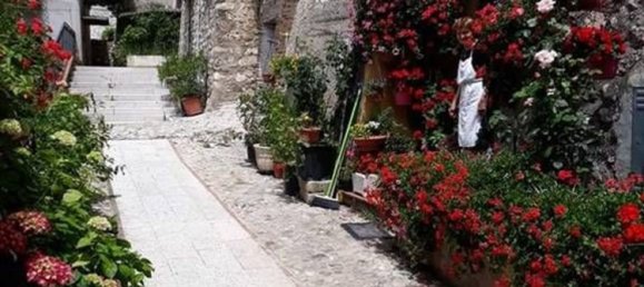 Apartamento de 2 divisões em Terni, Italy N.º 51788 6