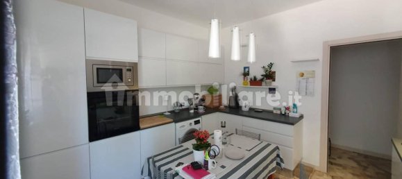 Apartamento T2 em Induno Olona, Italy N.º 378979 3