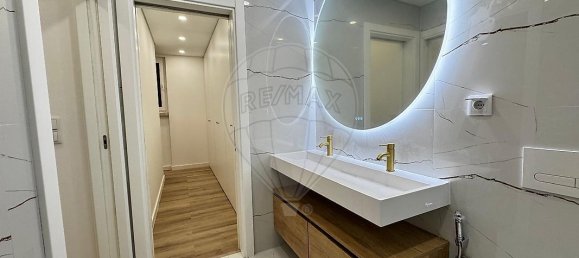 4 bedrooms House in Amadora, Portugal No. 173371 9