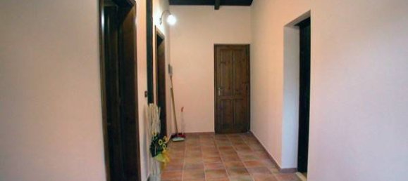 2 bedrooms House in Ovindoli, Italy No. 164369 7