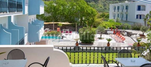 5 rooms Hotel in Barano d'Ischia, Italy No. 74255 2