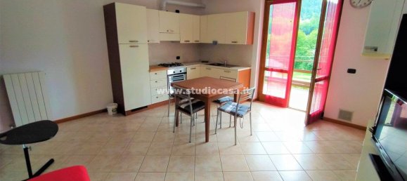 2 rooms Apartment in Parre, Italy No. 114009 6