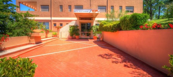 Hotel de 16 dormitorios en Arpino, Italy No. 31221 18