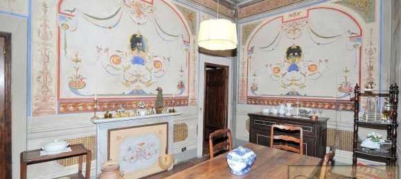 5 Schlafzimmer Haus in Volterra, Italy, Nr. 204 2