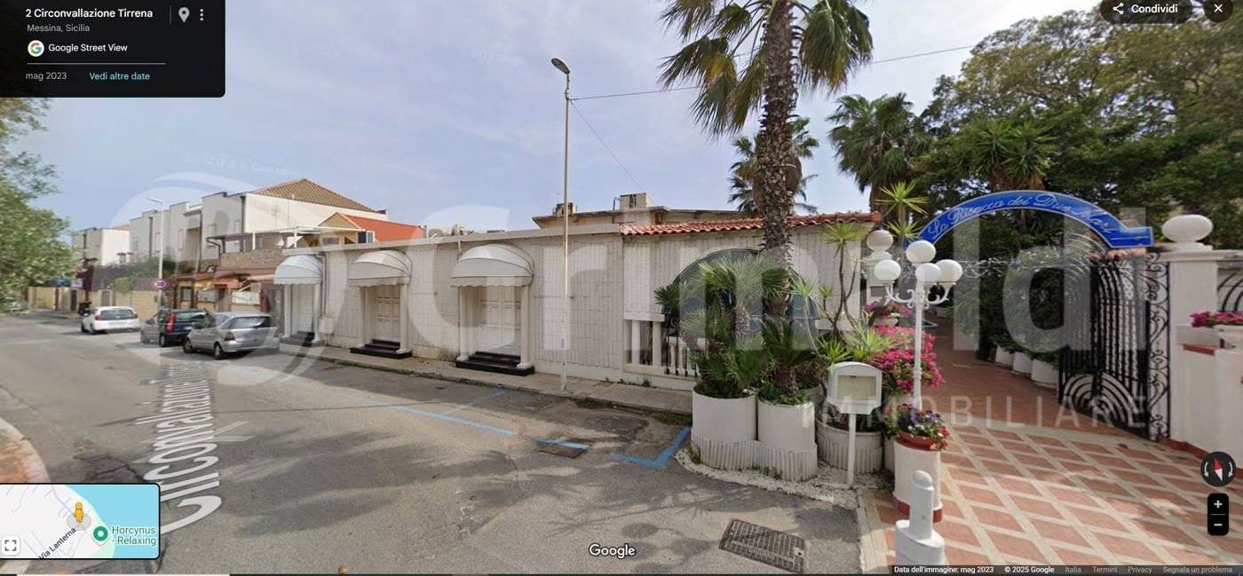 5 rooms Building in Messina, Italy No. 269626