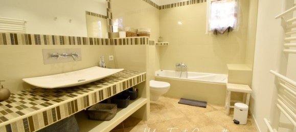 4 bedrooms Villa in Oletta, France No. 155856 13