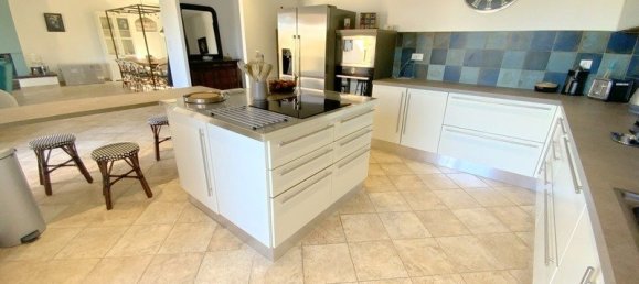 4 bedrooms Villa in Oletta, France No. 155856 8