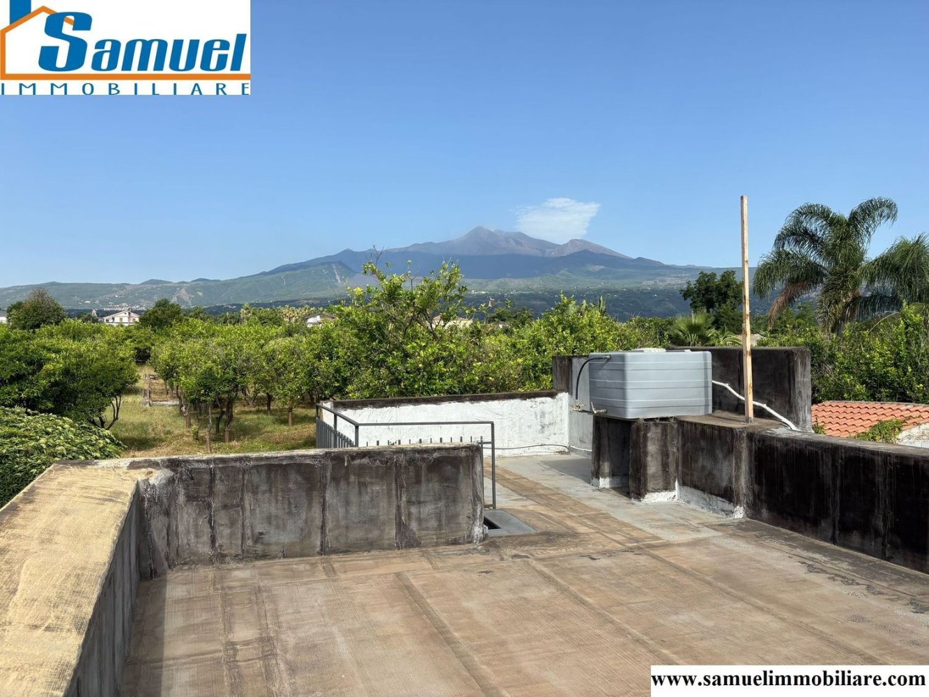 Villa de 4 habitaciónes en Giarre, Italy No. 276966