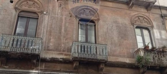 3 rooms Apartment in Catania, Italy No. 7297 7