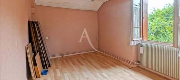 4 bedrooms House in Puy-l'Eveque, France No. 306979 10