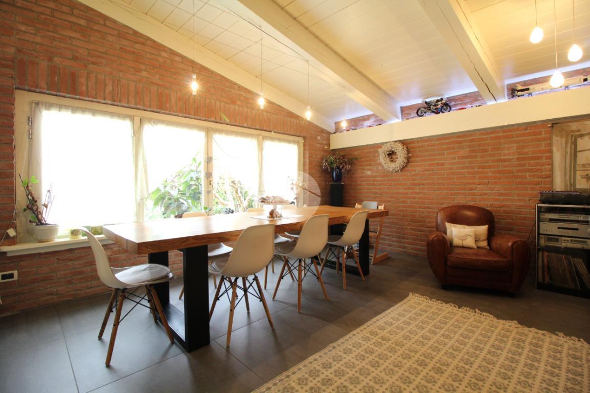 8 rooms Villa in Brandizzo, Italy No. 24431