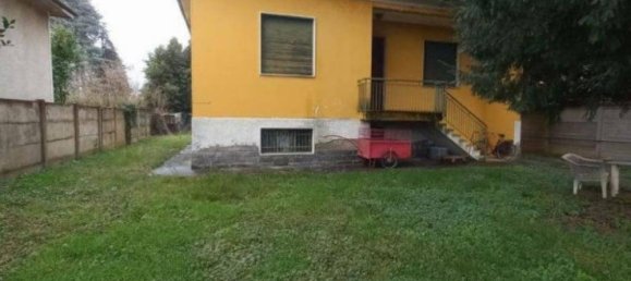 5 Schlafzimmer Villa in Corbetta, Italy, Nr. 279137 16