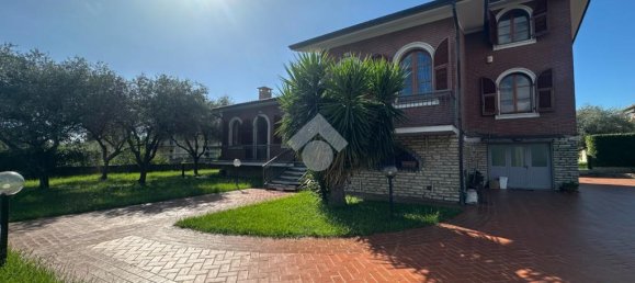 5 غرف نوم فيلا في Luni, Italy رقم 371439 2