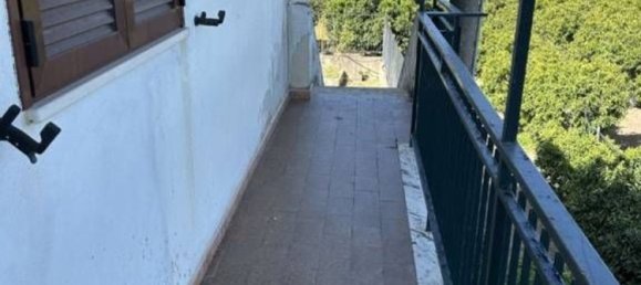 5 bedrooms Apartment in Corigliano Rossano, Italy No. 376121 3