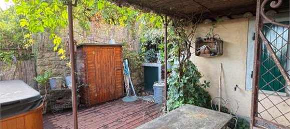 Apartamento T2 em Massa e Cozzile, Italy N.º 300978 18