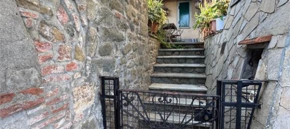 Apartamento T2 em Massa e Cozzile, Italy N.º 300978 24