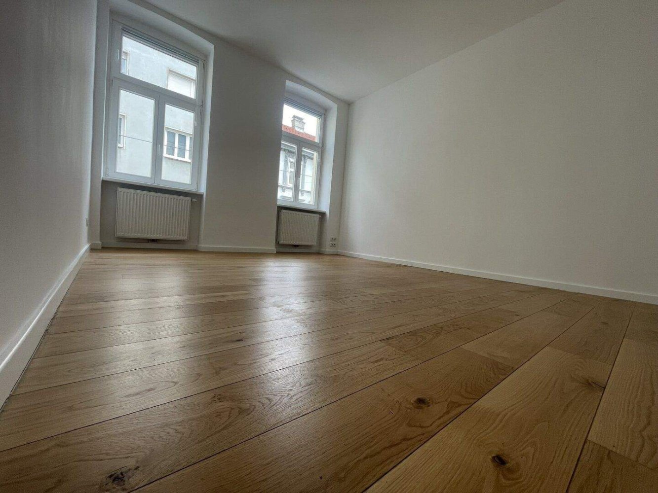 2 rooms Apartment in Hernals, Austria No. 127968