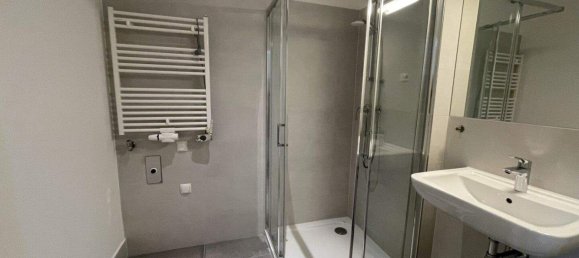 2 rooms Apartment in Hernals, Austria No. 127968 7