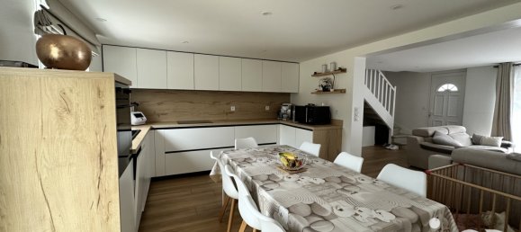 6 bedrooms House in Monts, France No. 60860 5