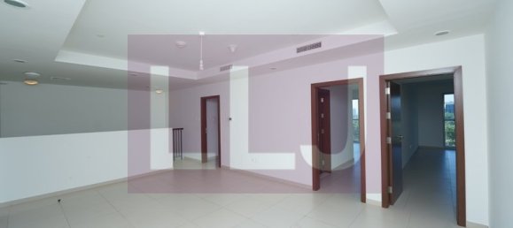 Moradia em banda T3 em Al Reem Island, UAE N.º 34758 6