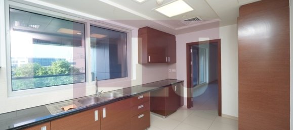 Moradia em banda T3 em Al Reem Island, UAE N.º 34758 10