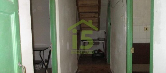 Casa de 5 dormitorios en Soto Y Amio, Spain No. 53796 27