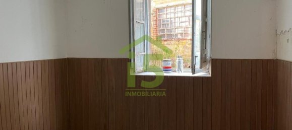 Casa de 5 dormitorios en Soto Y Amio, Spain No. 53796 4