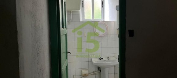 Casa de 5 dormitorios en Soto Y Amio, Spain No. 53796 13