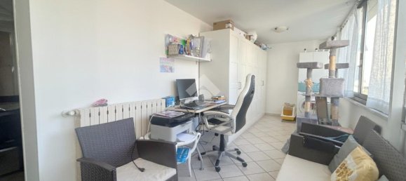 Penthouse de 4 divisões em Carrara, Italy N.º 90176 31