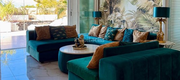 4 bedrooms Villa in Adeje, Spain No. 126321 15