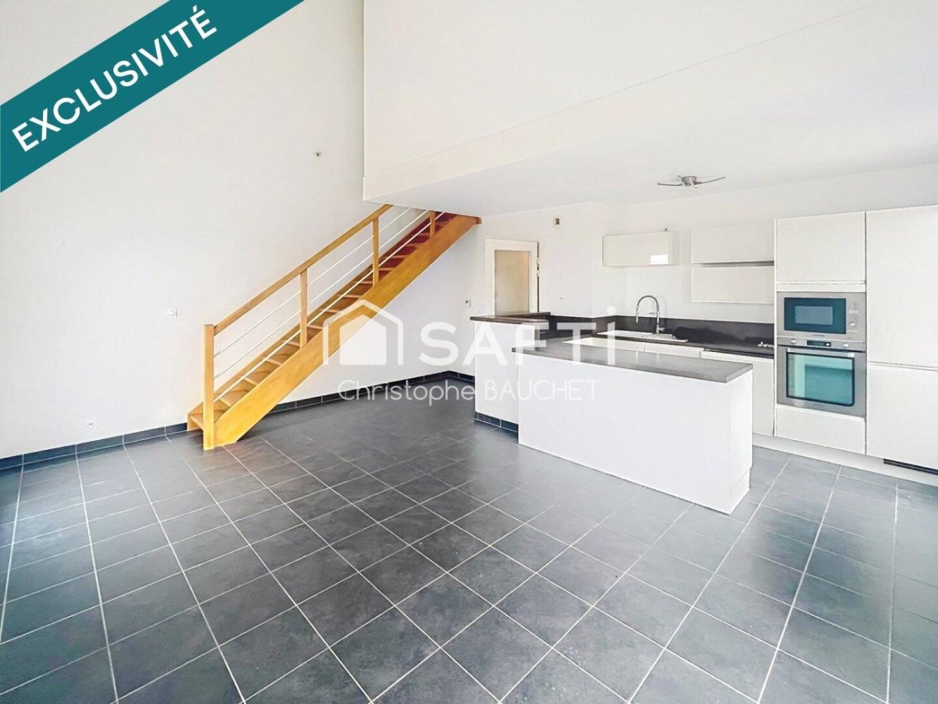 2 bedrooms Duplex in Bourg-en-Bresse, France No. 202541