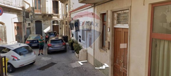 1 room Commercial property in Modica, Italy No. 271511 3