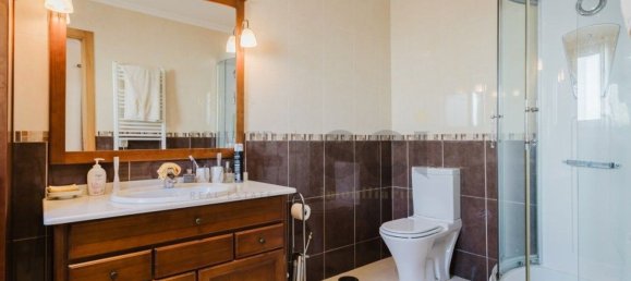 5 غرف نوم منزل في Corroios, Portugal رقم 75333 13