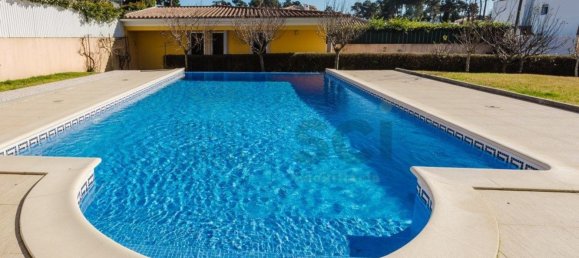 5 غرف نوم منزل في Corroios, Portugal رقم 75333 37