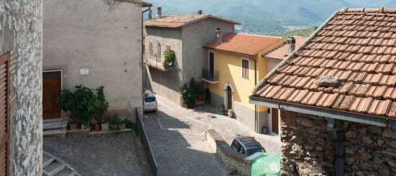 8 rooms House in Montefranco, Italy No. 102105 18