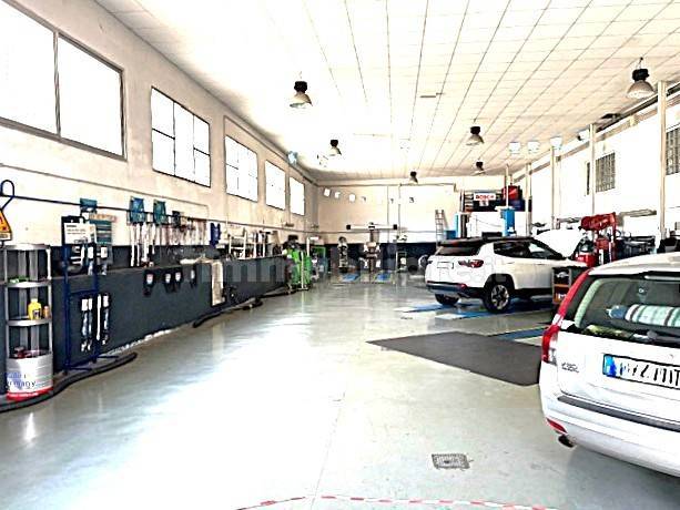 Склад с 2 комнатами в Ливорно, Италия № 278690