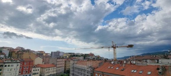 Пентхаус с 2 спальнями в Триест, Италия № 272212 6