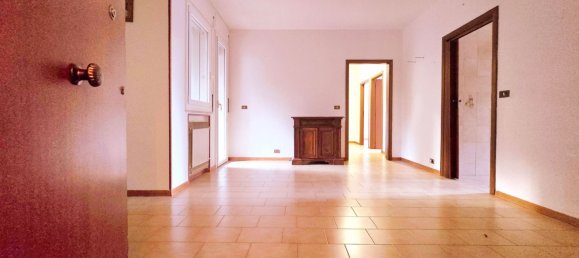 5 rooms Apartment in Rimini, Italy No. 276165 5