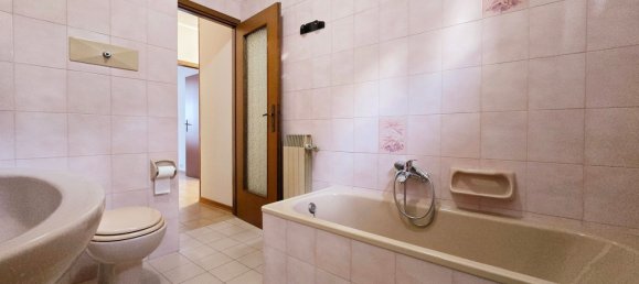 5 rooms Apartment in Rimini, Italy No. 276165 38