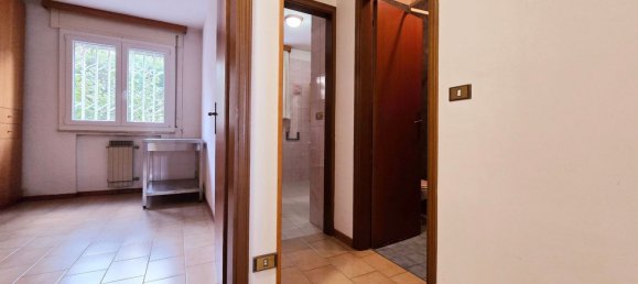 5 rooms Apartment in Rimini, Italy No. 276165 40