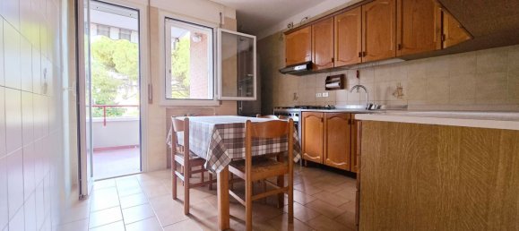 5 rooms Apartment in Rimini, Italy No. 276165 14