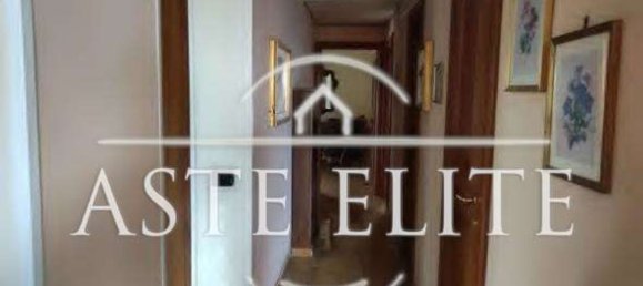 7-Zimmer Villa in Velletri, Italy, Nr. 260038 13