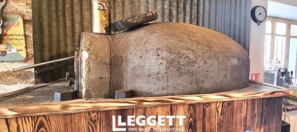 7 Schlafzimmer Gewerbliche Immobilie in Gorron, France, Nr. 307519 4